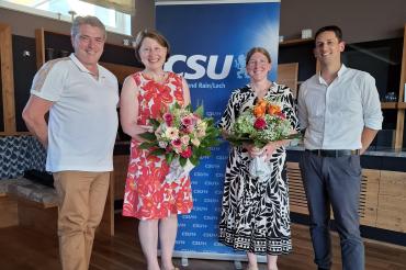 Mit einem herzlichen Dank an Claudia Marb für zehn Jahre engagierte Arbeit als Ortsvorsitzende und den besten Wünschen für Daniela Lauer als neue Vorsitzende blickt die CSU Rain zuversichtlich in die Zukunft.
