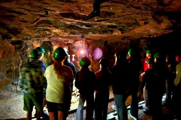 Leonhart-Fuchs-Mittelschule Wemding zu Besuch beim Bergbau Wasseralfingen