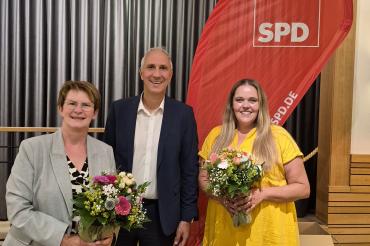 v.l.n.r: Claudia Müller, Christoph Schmid, Marion Segnitzer-König