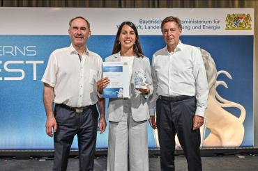 Das Bayerisches Wirtschaftsministerium würdigt Wachstum, Innovationskraft und nachhaltige Unternehmensführung bei Taglieber.