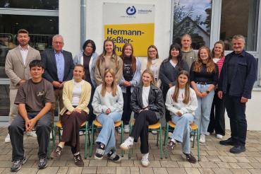Start in das neue Schuljahr für FSJler und Auszubildende an der Hermann-Keßler-Schule in Möttingen