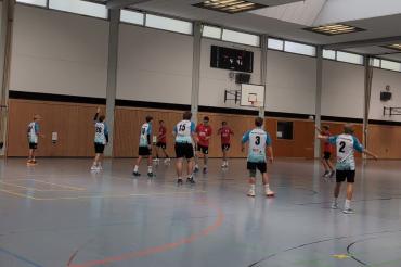 Die HSG-Jugend eröffnete die neue Spielzeit mit spannenden Partien. Hier die mB-Jugend im Spiel gegen den TSV Wertingen.