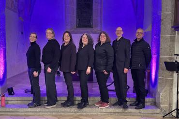 v.l.: Elke Prügel, Johanna Schulze, Elisabeth Kny, Kathrin Meyer (musikal. Leitung), Susanne Niederlöhner, Stefan Konrad, Marcus Prügel
