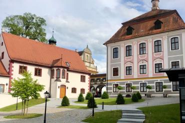 Bus-Exkursion Mozarts Spuren zwischen Donau und Ries 
