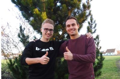 Auf dem Bild zu sehen ist Simon Stöckel aus Rain und Marco Fischer aus Genderkingen. 