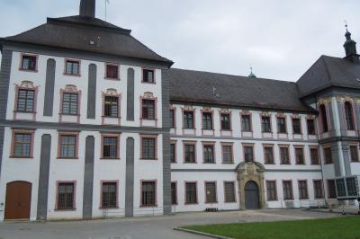 Die Justizvollzugsanstalt im ehemaligen Zisterzienserkloster von Kaisheim.