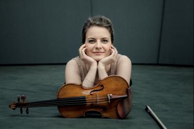 Veronika Eberle ist gebürtige Donauwörtherin und schon als Jugendliche zählte sie zu den talentiertesten Violinistinnen. Ihre erste Geige hatte sie im Alter von 6 Jahren.
