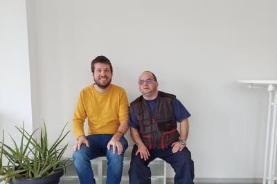 Im Bild sind DJ Cliff und Flo zu sehen.