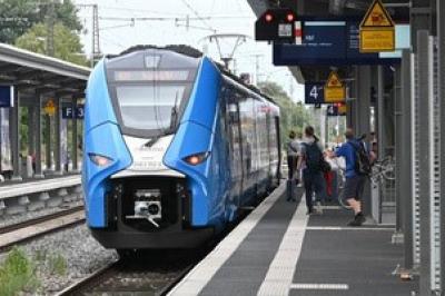 Ein Zug von Arverio Bayern in Donauwörth.