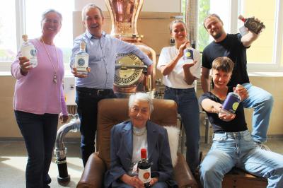 Krater Spirits wird zur Meteoriten-Destille.