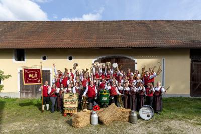 Die Jubelkapelle Ederheim, gleichzeitig Ausrichter des 33. BMF des ASM, Bezirk 16. 