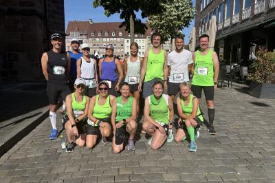 Gruppenbild Metropolmarathon von Nürnberg nach Fürth