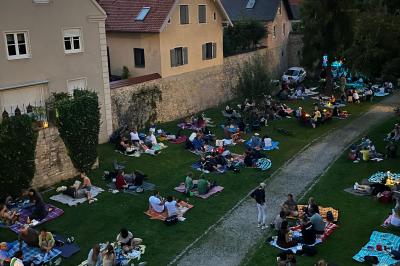 Picknick im Stadtgraben