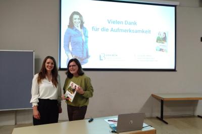 links Lisa Beck, rechts Doris Thürheimer