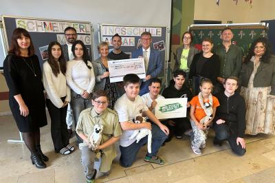 Spendenübergabe in der Leonhart-Fuchs-Schule Wemding