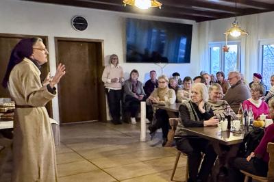  „Kaffeeklatsch“ mit Schwester Christina