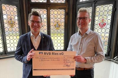 Seefried IT GmbH spendet 1.500 Euro an die Stiftung „Nördlinger Hilfe in Not“