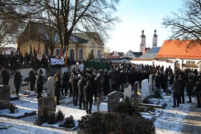 Große Anteilnahme bei der Trauerfeier von Gottfried Hänsel.