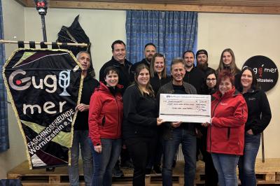 Auf dem Bild zu sehen (von links): Hintere Reihe: Swen Götz, Robert Dick(1. Vorstand), Birgit Thum, Daniel Weber, Sebastian Resanovic, Xenia Schmid. Vordere Reihe: Uwe Schmid, Sabrina Weber(Schriftführerin), Julia Götz(2. Vorständin/Dirigentin), Martin Oberman, Sandra Lohmüller, Simone Schmid (Schatzmeisterin), Alexandra Kundinger.