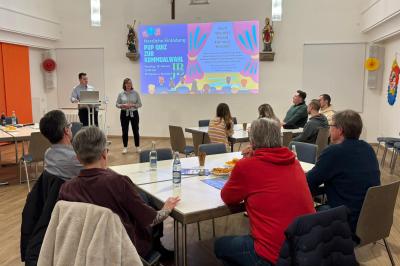 Pub Quiz Junge Bürger