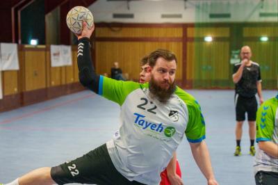 Die Bezirksliga-Herren (mit Matthias Klement) treten an diesem Sonntag in der Sporthalle am Stauferpark in Donauwörth gegen den TSV Schwabmünchen II an.