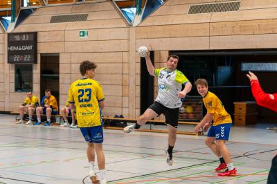 Neuzugang Stephan Beier (am Ball) konnte direkt im ersten Spiel mit fünf Treffern überzeugen.