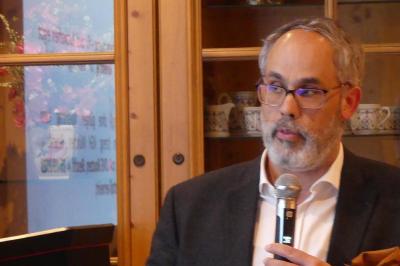 Dr. Michael Pießkalla informiert über aktuelle Entwicklung im Jagdwaffenrecht.