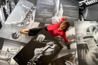 Projekt mit großformatigen Schwarz-Weiß-Fotografien der gebürtigen Harburger Fotografin Rita Dollmann