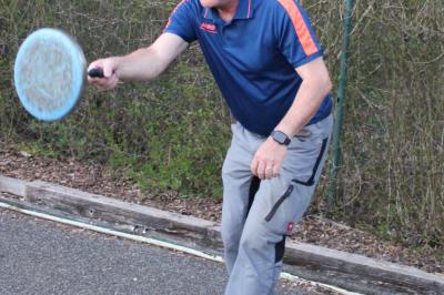 Bilder zeigen den ersten Schützen Achim Schreiber.