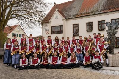 Die Veranstaltungsreihe „Musik am Marktplatz“ startet mit einem Konzert der Jugendkapelle Deiningen am 8. Mai 2026.