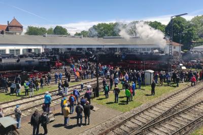 Große Lok-schau beim 5. Eisenbahnfest in Nördlingen.