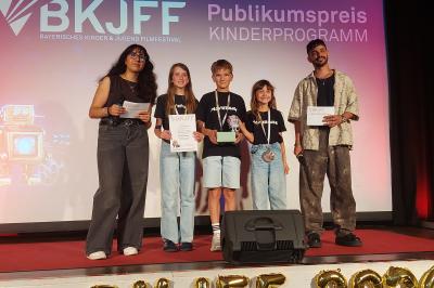 V.l.n.r.: Elke Michaelis, Linda Weißgerber, Aaron Sengenberger, Leni Stöcklein, Hamudie Saleh