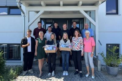 Oben v.l.n.r: Max Martin, Luca Bechmann, Leon Seefried, Kevin Katzenberger, Bernd Friedrich, Johannes Käser. Unten v.l.n.r.: Tim Veninga, Brigitte Stanzel, Ema Latifovic, Tina Bosch, Claudia Weißenburger, Silvia Mittmann