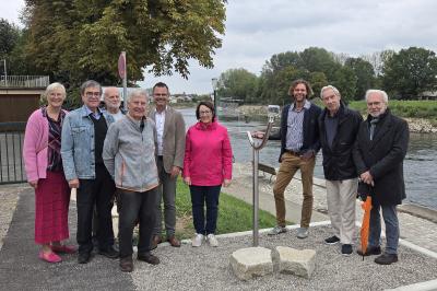 Ab sofort erwartet Interessierte am alten Hafen in Donauwörth die Visualisierung eines historischen Baukrans.