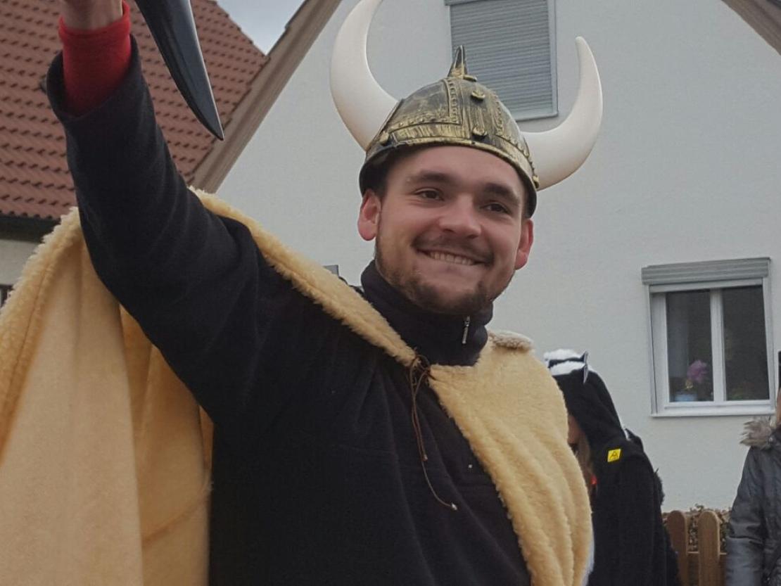 9a8add3b-22cb-4c23-bbbe-7fbf4165eb71