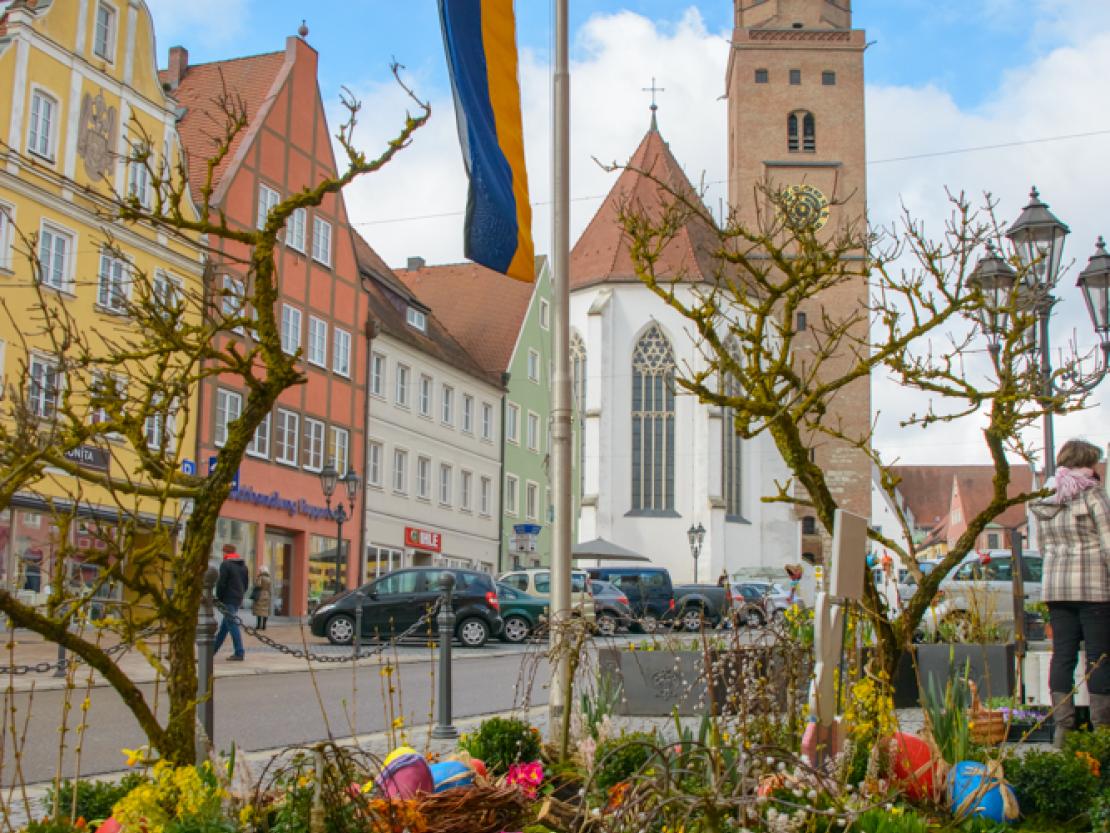 26. März: Großer Ostereiermarkt und Einkaufssonntag in Donauwörth