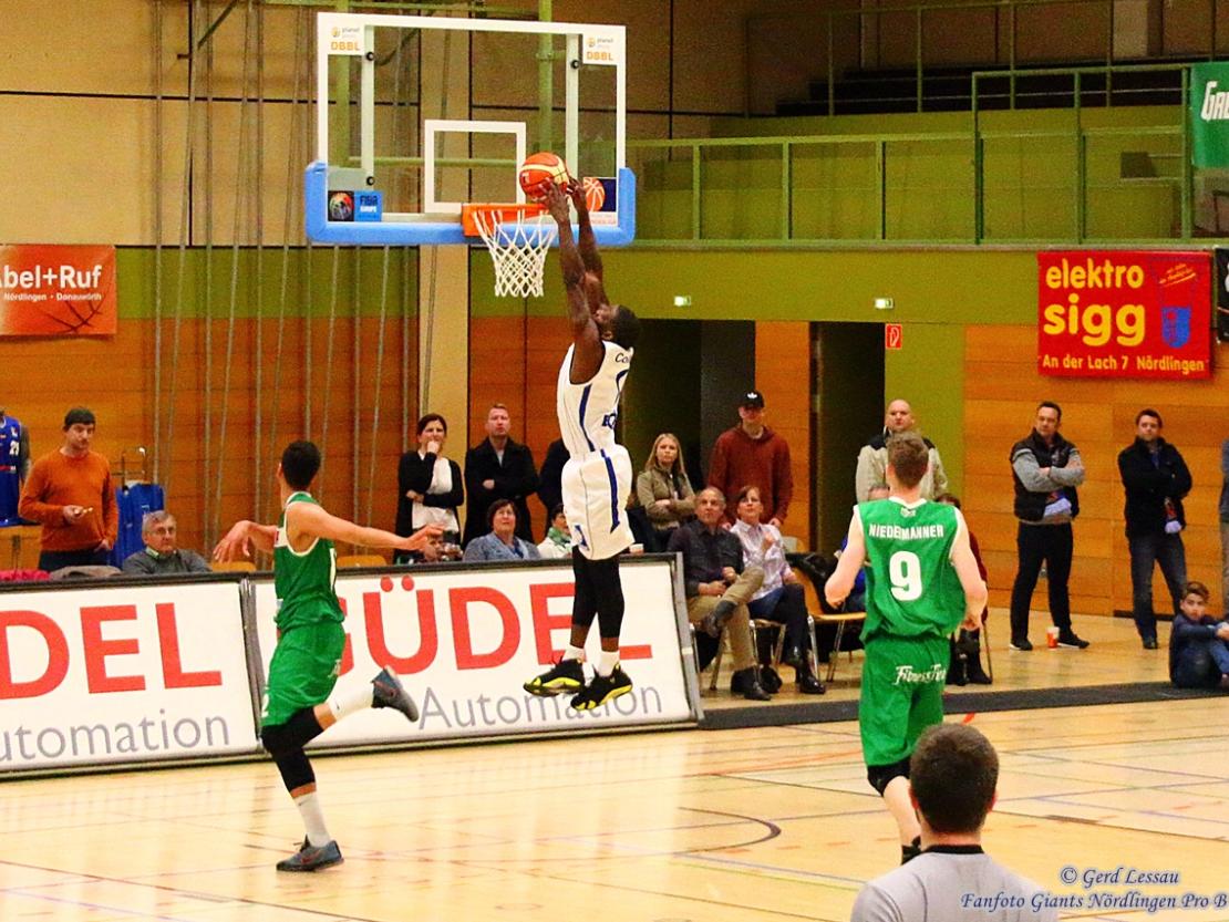 Mit Kantersieg in den Kampf um den Klassenerhalt 3