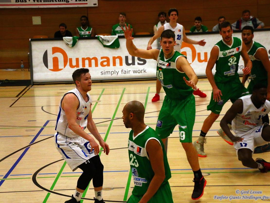 Mit Kantersieg in den Kampf um den Klassenerhalt