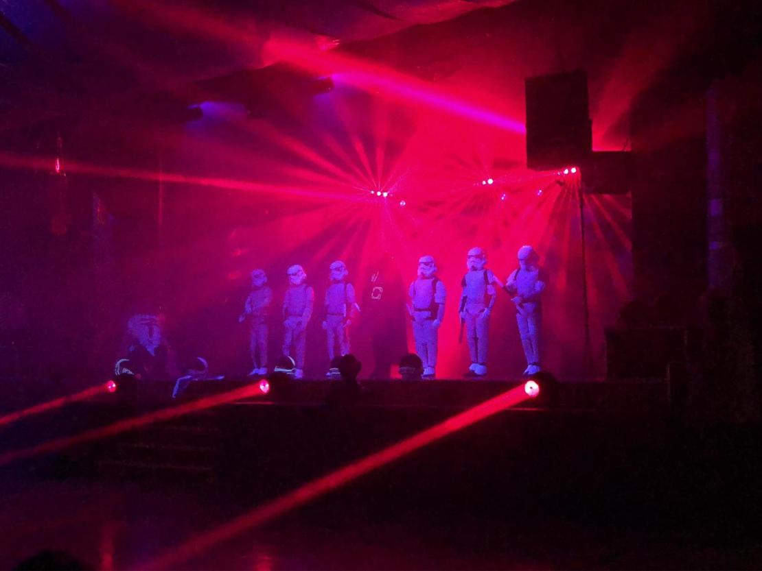 26905878_1964985436875172_679485797_o