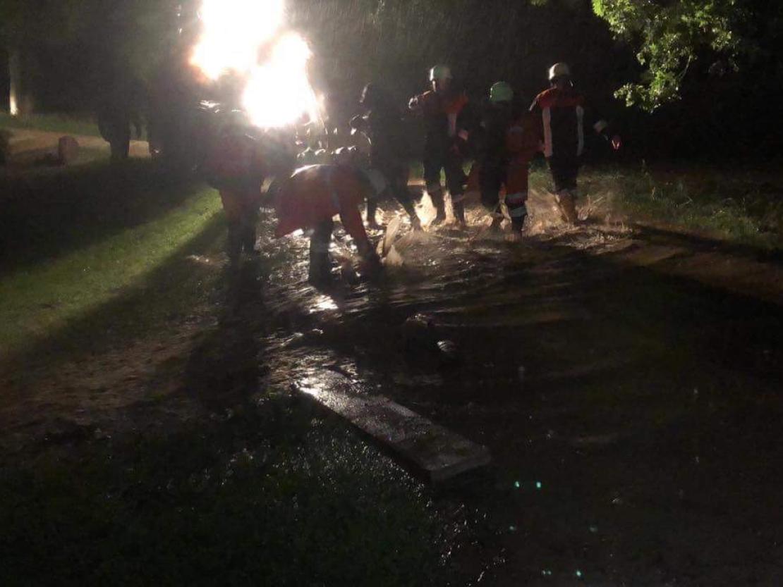 4BB5A4AB-0F9B-42F7-B6F9-B7EBC5C5A7AD