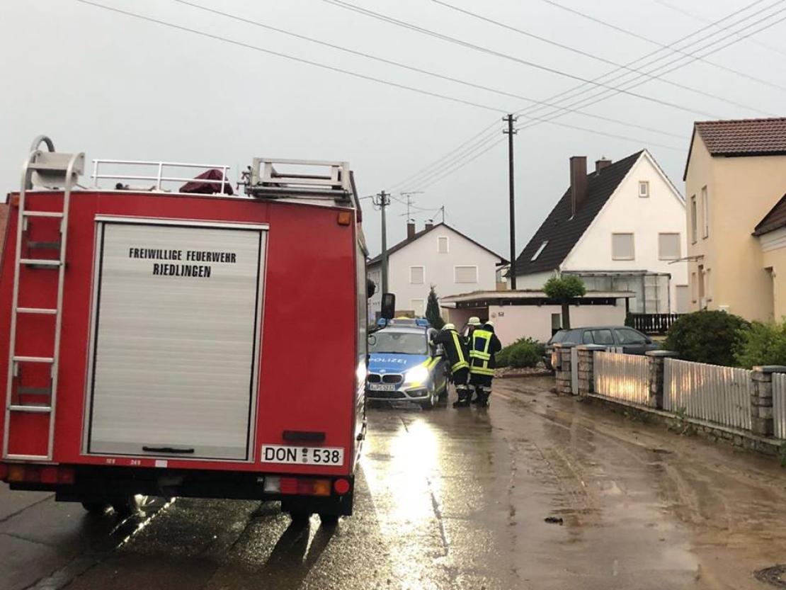 32561133_189143051708363_1139300973605289984_n