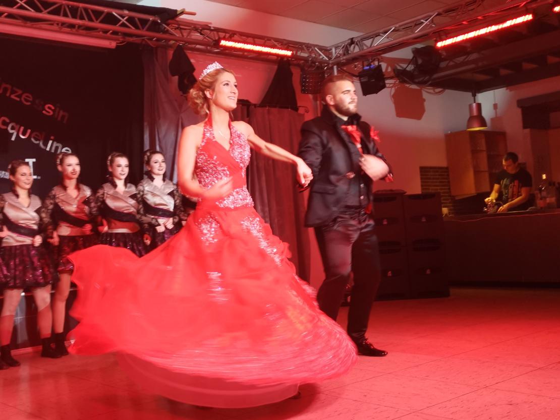 Bunter Abend Genderkingen 2019 - 8