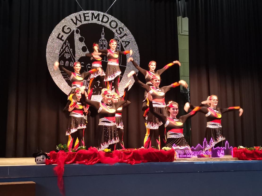 Gardetreffen Wemding - Wemding Showformation Flames