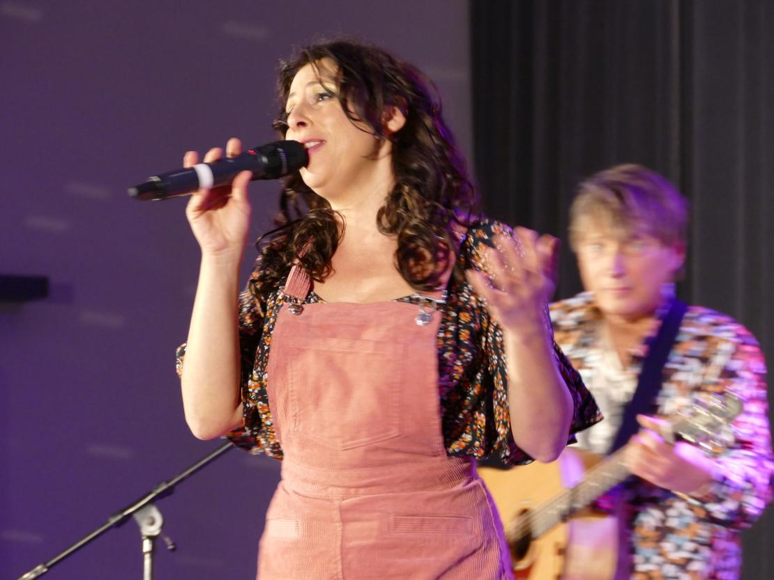 Eine Reise zurück in die 70ger Jahre mit Abba Royal. 