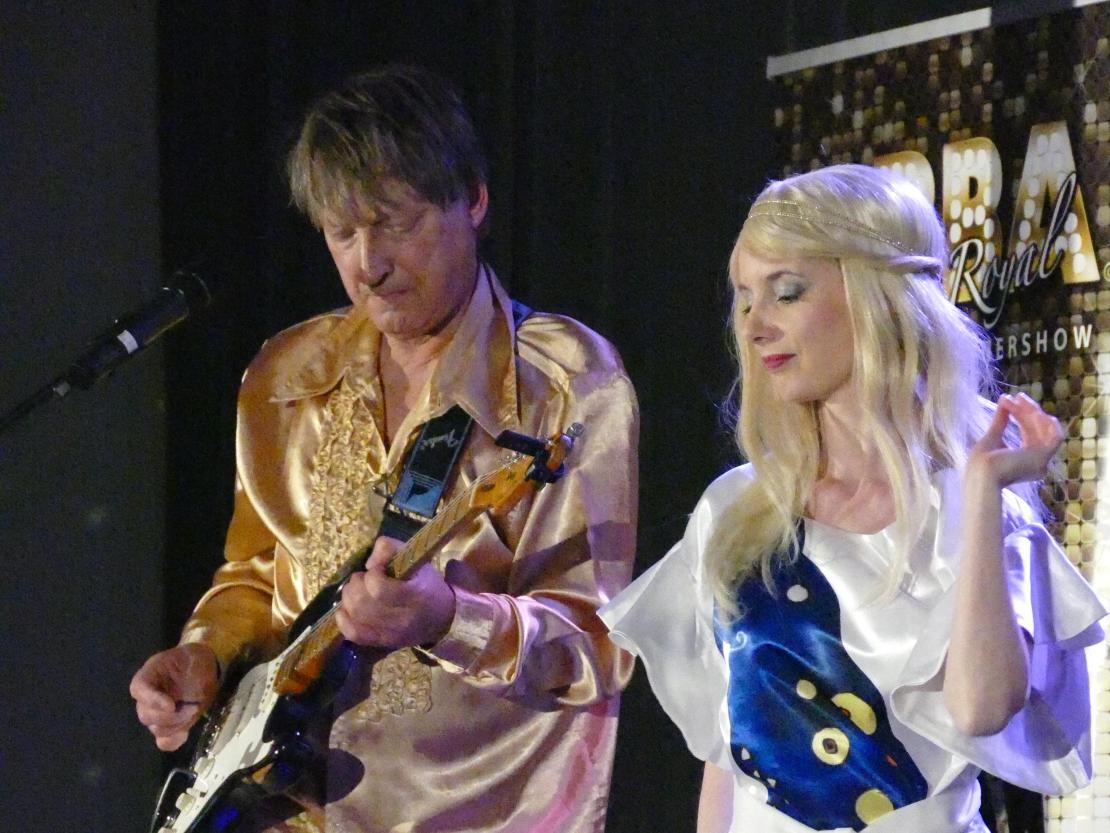 Eine Reise zurück in die 70ger Jahre mit Abba Royal. 