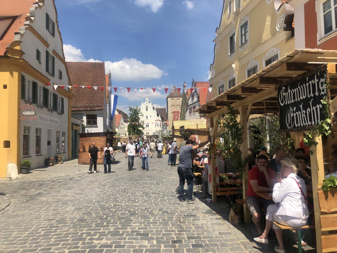 Löwen, Gunst und Gulden Wemding