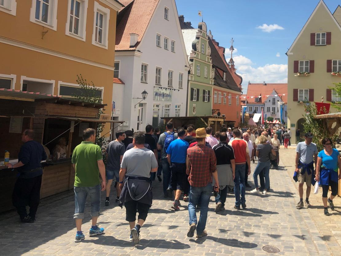 Löwen, Gunst und Gulden Wemding