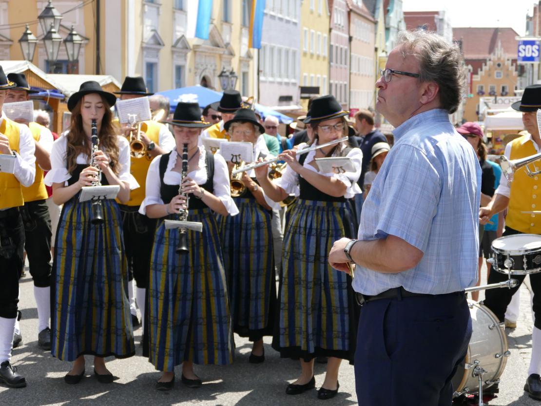 Am Mittwoch wurde das 22. Reichsstraßenfest von Oberbürgermeister Armin Neudert eröffnet. 