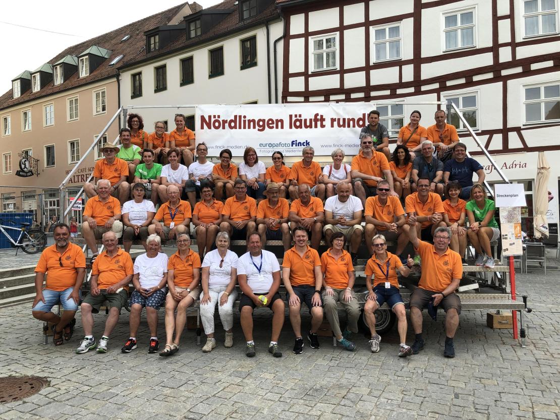 Ein Großteil der Helfer.