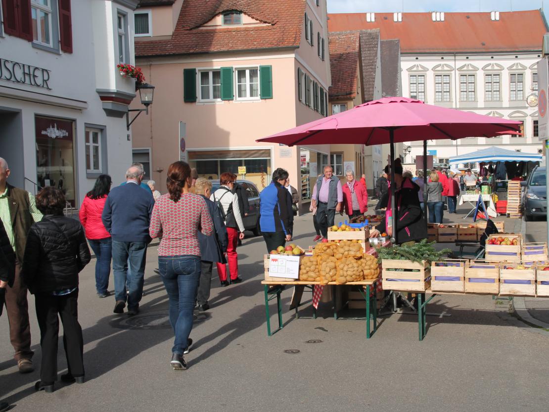 Apfelmarkt 2019 Oettingen